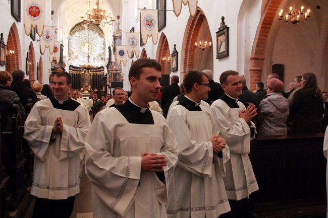 Msza św.  i obłóczyny w Gdańskim Seminarium Duchownym