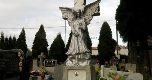 Cmentarz w Kozach
