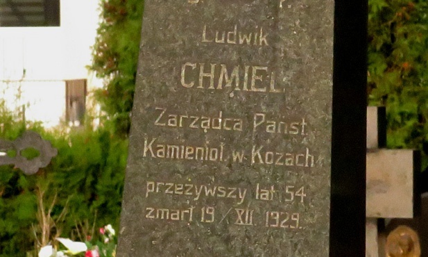 Cmentarz w Kozach