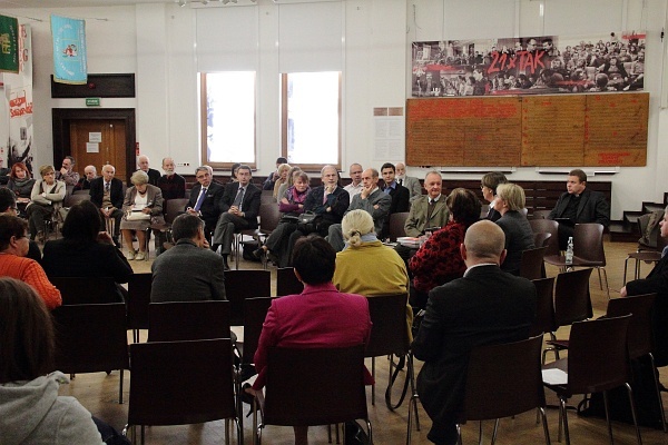 Konferencja "Aktualne wyzwania społeczne"