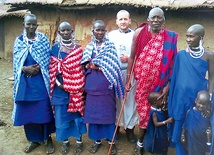 Oświęcimski kapłan jest jedynym białym wykładowcą seminaryjnym w Tanzanii