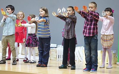  Dzieci z Olsztyna zaprezentowały krótki program artystyczny