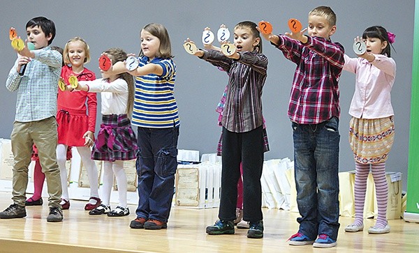  Dzieci z Olsztyna zaprezentowały krótki program artystyczny