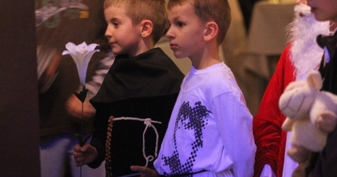 Balowanie świętych