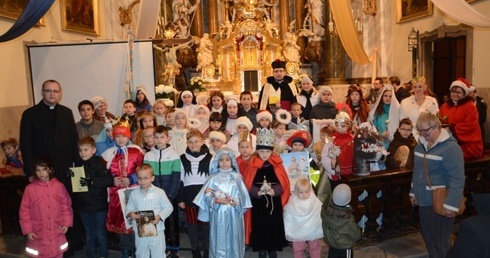 Święci przeszli ulicami Głuchołaz