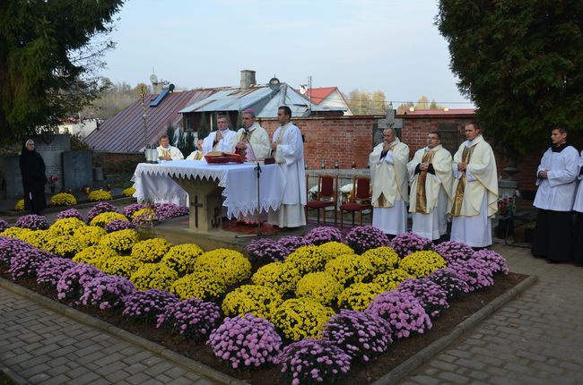 Uroczystość Wszystkich Świętych 