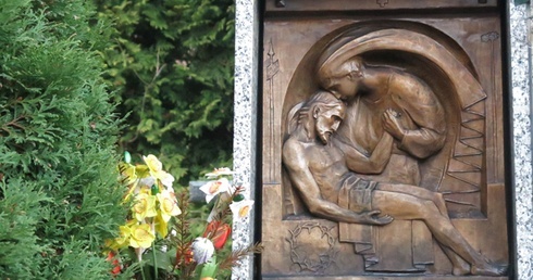 Święto zmarłych, to ich święto