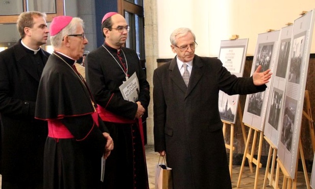 Skazani na niepamięć