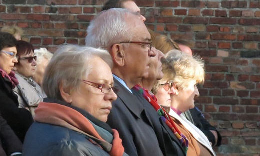 Zaduszki w byłym KL Auschwitz