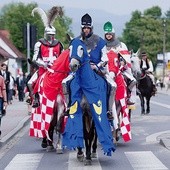 Jadwiżańscy rycerze  budzą respekt swoim wyglądem