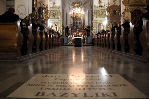 Msza Requiem za prymasów w Łowiczu