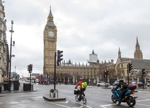 Londyn: rząd narzuca szkołom gejowską indoktrynację