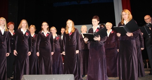 W koncercie wystąpi m.in. chór "Hejnał Mazańcowice" pod dyrekcją Krzysztofa Przemyka