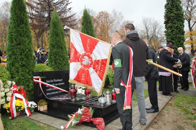 Grób partyzantów "Bartka" w Mazańcowicach