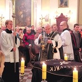  Mszę Requiem w Skierniewicach celebrował ks. Ireneusz Wojciechowski 
