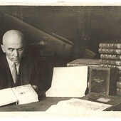 Michał Marczak przy pracy. Zdjęcie wykonane  13 grudnia 1944 r.