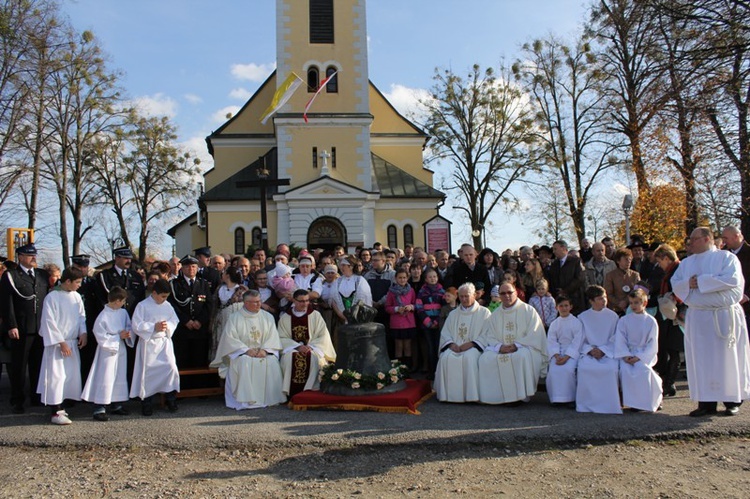 Po 72 latach XV-wieczny dzwon wrócił z Niemiec do Simoradza