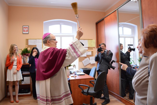 Poświęcenie gmachu szkół katolickich w Opolu