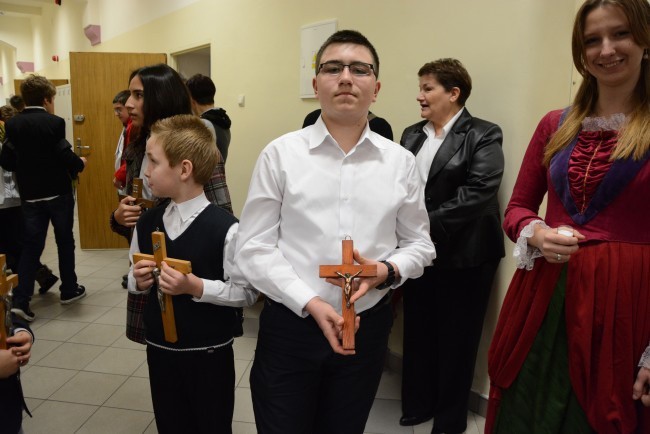 Poświęcenie gmachu szkół katolickich w Opolu