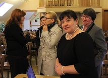 Teresa Jadczak-Szumiło (z prawej) i Małgorzata Klecka (pierwsza z lewej) były gośćmi bielskiej konferencji o FAS