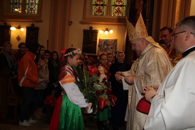 Stulecie szkoły św. Bilczewskiego w Wilamowicach