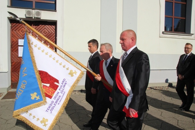 Poświęcenie sztandaru "Solidarności" w Skoczowie