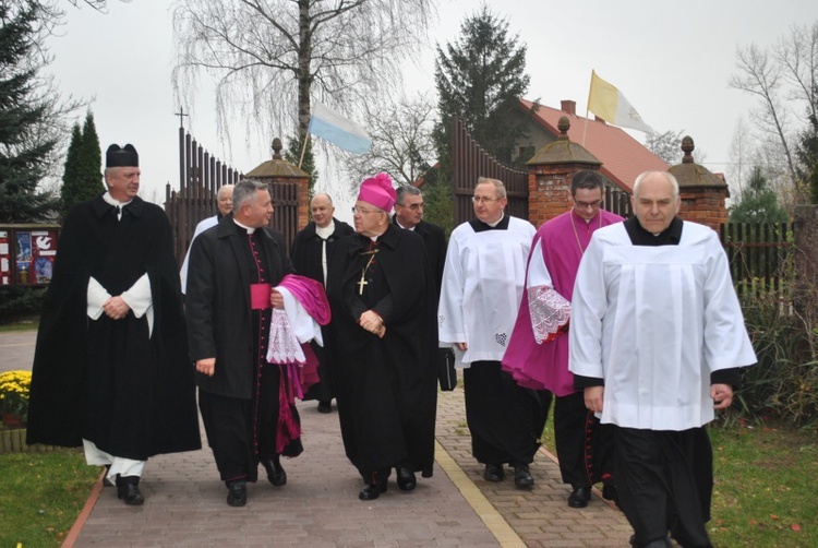 Bierzmowanie w Pleckiej Dąbrowie