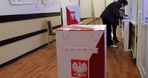 Jeden z lokali wyborczych w Łowiczu