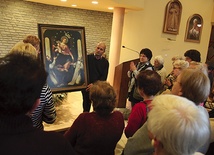  Uczestnikom rekolekcji  towarzyszył wizerunek Maryi przywieziony z Kaplicówki