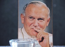 "Myśląc z Wojtyłą... " o synodzie