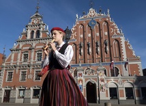Łotysze świętują 96 lat państwowości