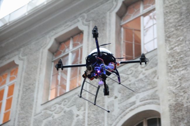 Kurs obsługi dronów na PG