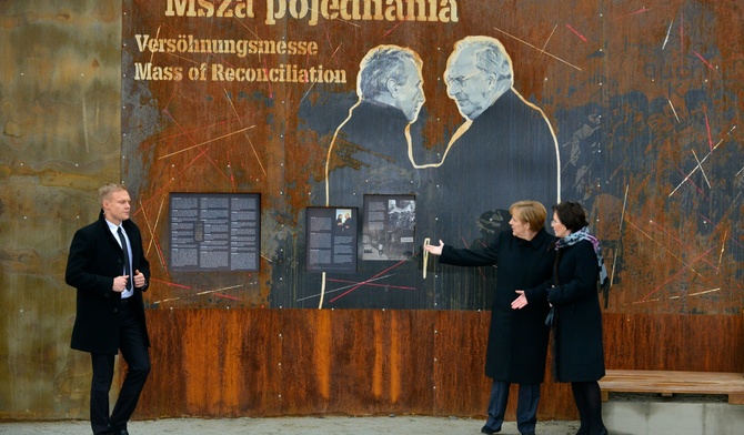 Merkel i Kopacz w imię pojednania