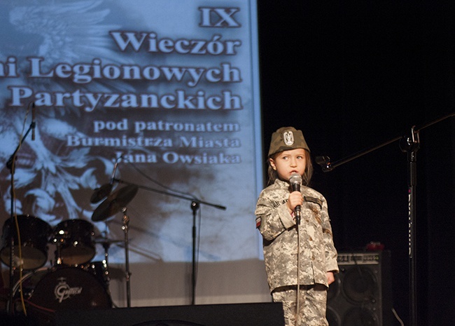 Wieczór Pieśni Legionowych i Partyzanckich