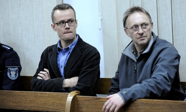 Dziennikarze PAP i TVR wychodzą na wolność