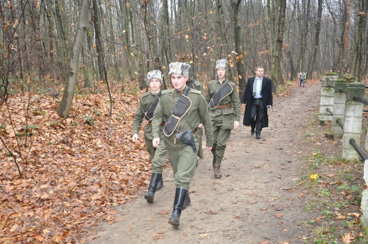 Sterkowiec, Msza św. za poległych