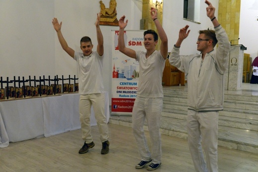 Apele Młodych przed ŚDM w Końskich, Szydłówku i Radomiu (Prędocinek)