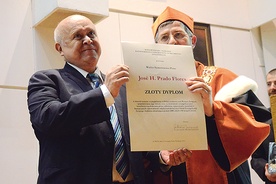  José H. Prado Flores odebrał Złoty Dyplom Wydziału Teologii KUL