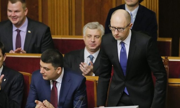 Parlament zatwierdził premiera Jaceniuka