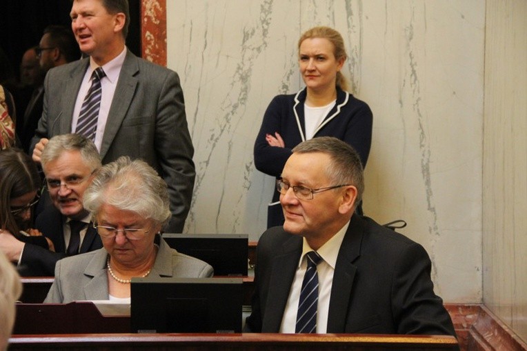 Pierwsza sesja sejmiku śląskiego, cz. I