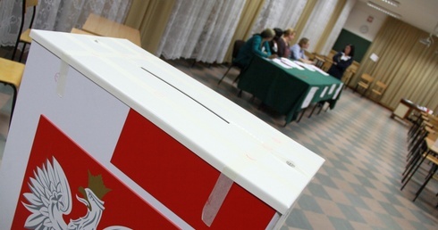 Przegrało wielu dotychczasowych włodarzy miast