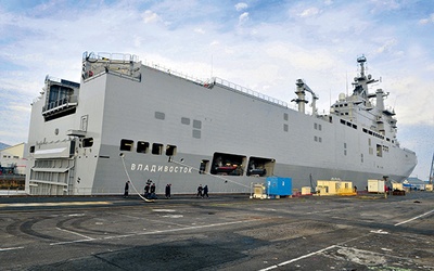Francuski okręt nosi już rosyjską nazwę „Władywostok” 