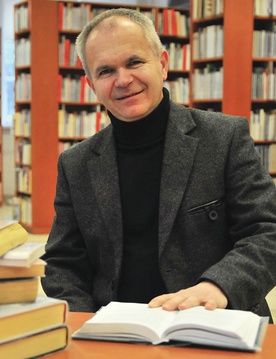 Piotr Tokarczuk: – Biblioteka  to coś więcej niż tylko wypożyczalnia