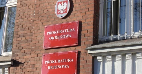 Prokuratura zbada, czy narażono pacjentów