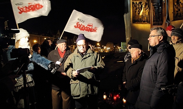 Osądzić komunistyczne zbrodnie