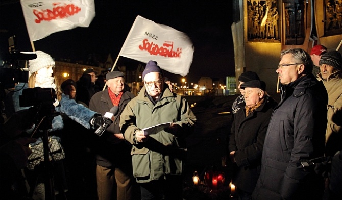 Osądzić komunistyczne zbrodnie