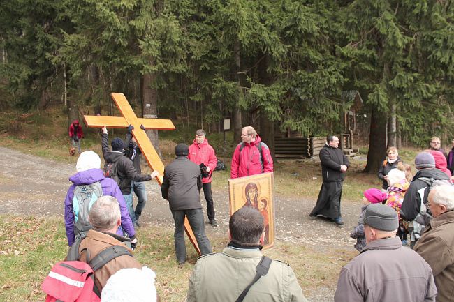 Przekazanie znaków ŚDM na Kopie Biskupiej