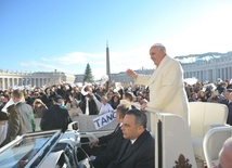 Papież zadzwonił do Benigniego