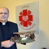 Ks. Grzegorz Wójcik dziękuje diecezjanom za wsparcie dzieł Caritas i składa świąteczne życzenia