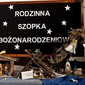 Rodzinna szopka bożonarodzeniowa